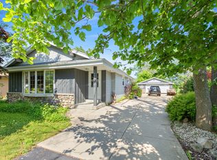 10080 S Nicholson Rd, Oak Creek, WI 53154