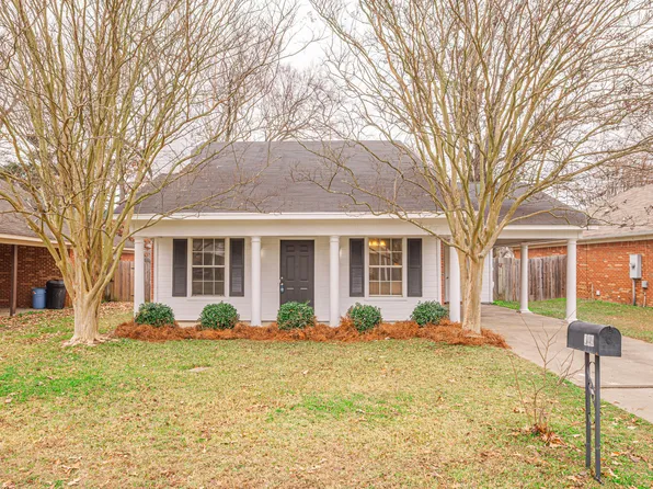 349 Audubon Cir, Brandon, MS 39047