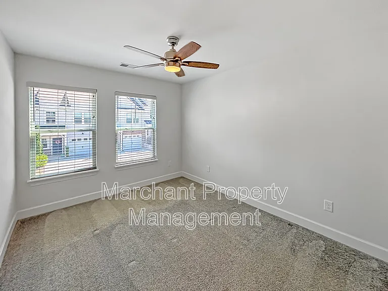 21 Jaycee Ct — Photo 10