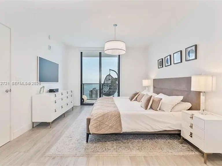 1010 Brickell Ave #4303 — Photo 21