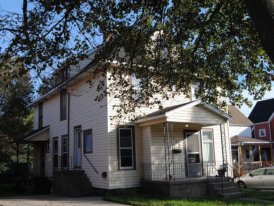 1st image of 232 W Hewitt Ave #2nd