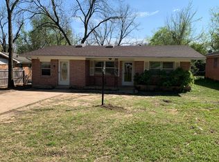 1506 W Main St, Denison, TX 75020