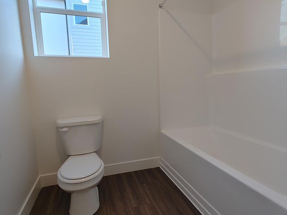 5th image of 1994 N 3330 W Unit 201