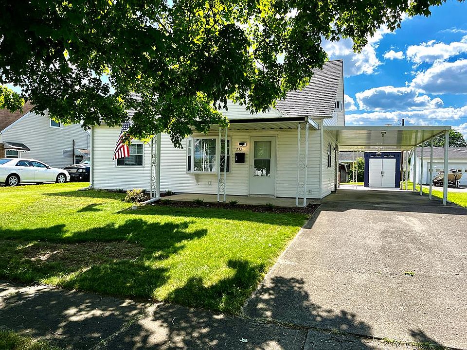 1st image of 232 Maplewood Dr