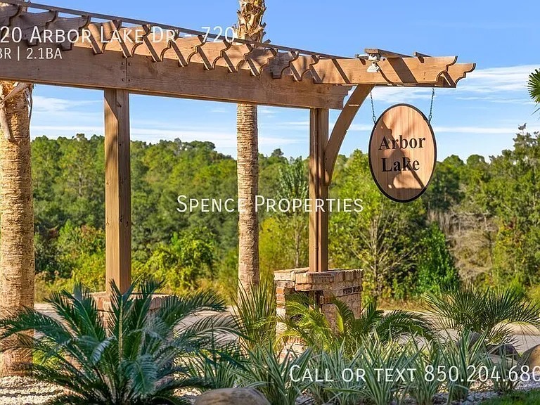 720 Arbor Lake Dr #720 — Photo 44