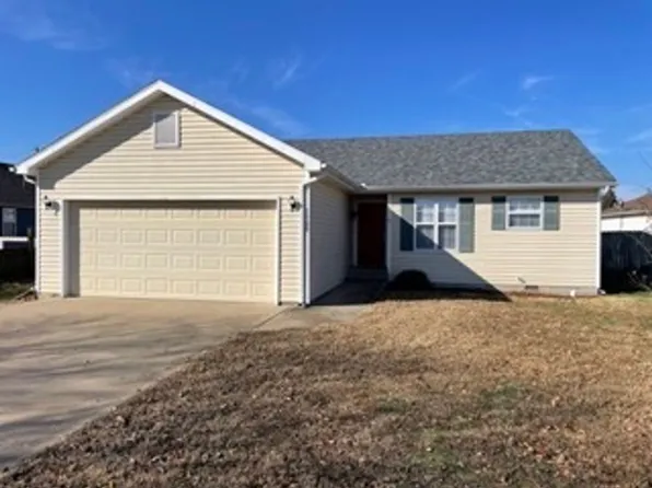 1308 Covey Rd, Carl Junction, MO 64834