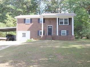 4199 Rocky Face Dr, Douglasville, GA 30135