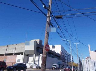 30 Miller Pl, Hempstead, NY 11550