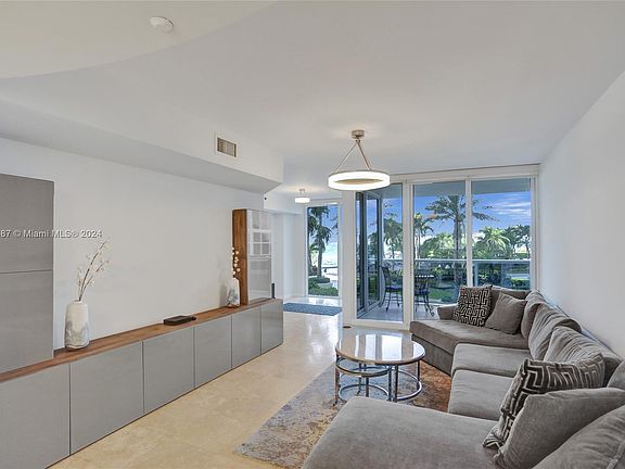 3rd image of 19111 Collins Ave APT 202