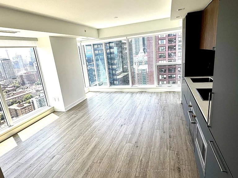 609 Sherbourne St #3102 — Photo 1
