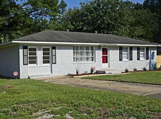 1115 Danbury Rd, Fayetteville, NC 28311