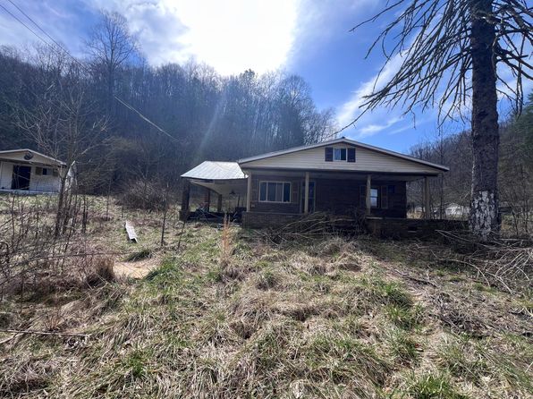 9 Ball Br, Pinsonfork, KY 41555