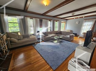 29 Ricker Rd #2B, Newton, MA 02458