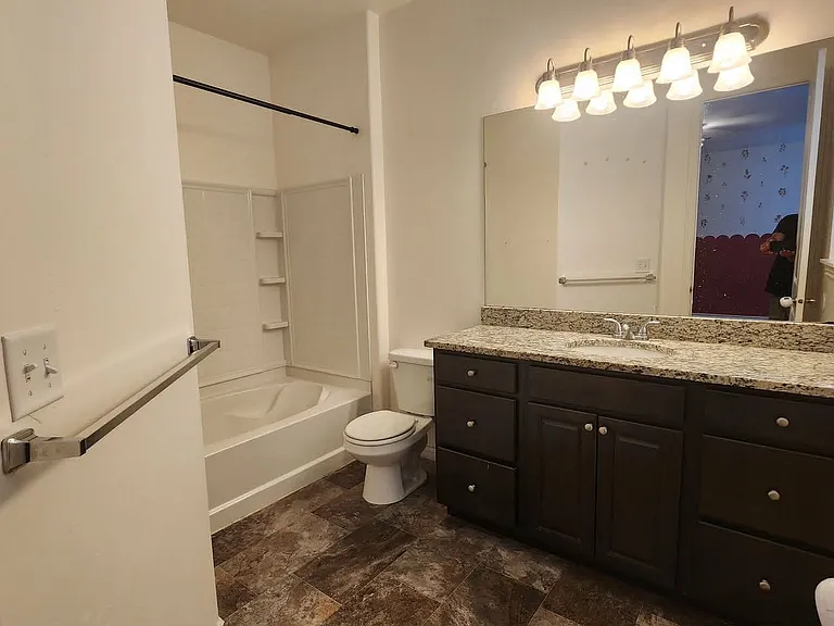 663 N 150 E #51 — Photo 10