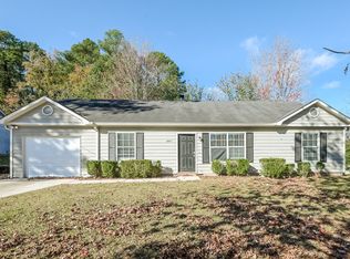 6067 Lynwood Dr, Forest Park, GA 30297