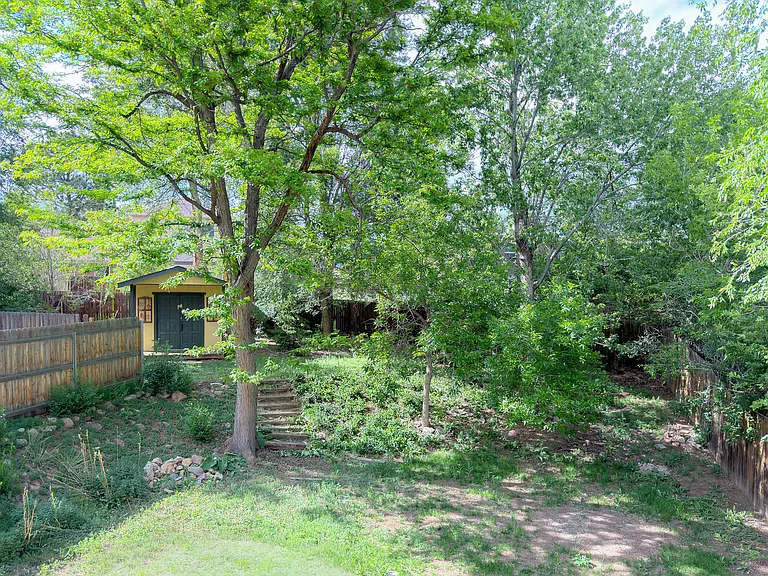 78 Haney Rd — Photo 17