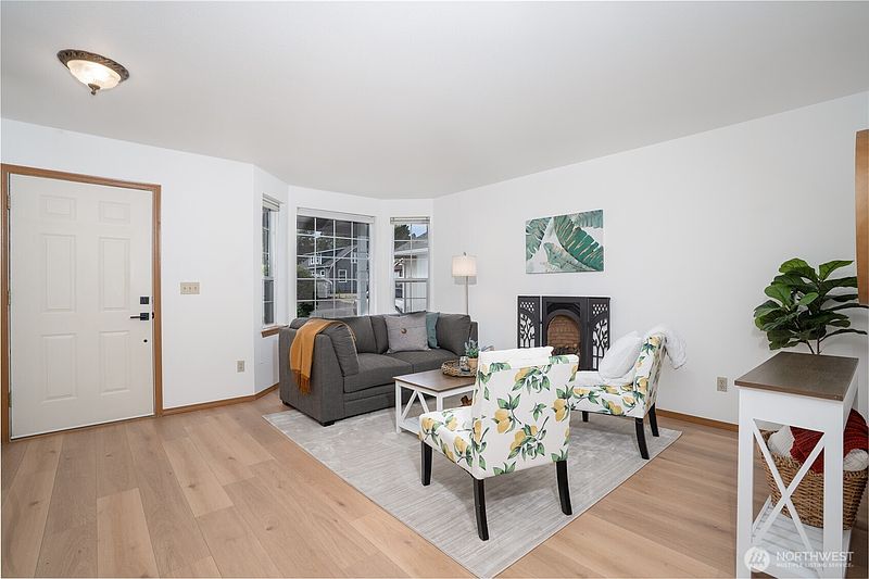 5th image of 227 E 63rd Street