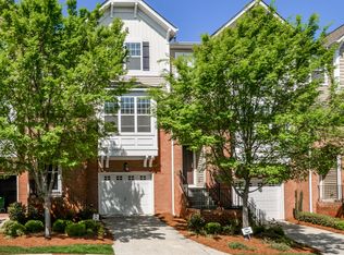870 Windy Falls Dr, Huntersville, NC 28078
