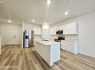 1653 Garden Grove Ct, Jacksonville, FL 32211