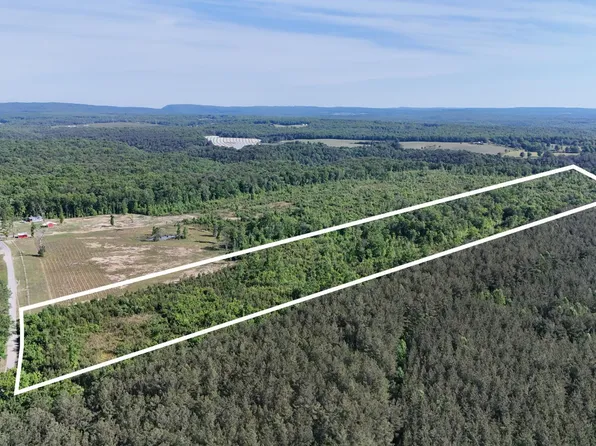 3801 Barker Camp Rd, Dunlap, TN 37327