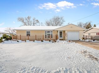 1240 Post Rd, Aurora, IL 60506