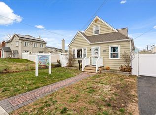 637 George Ave, Uniondale, NY 11553