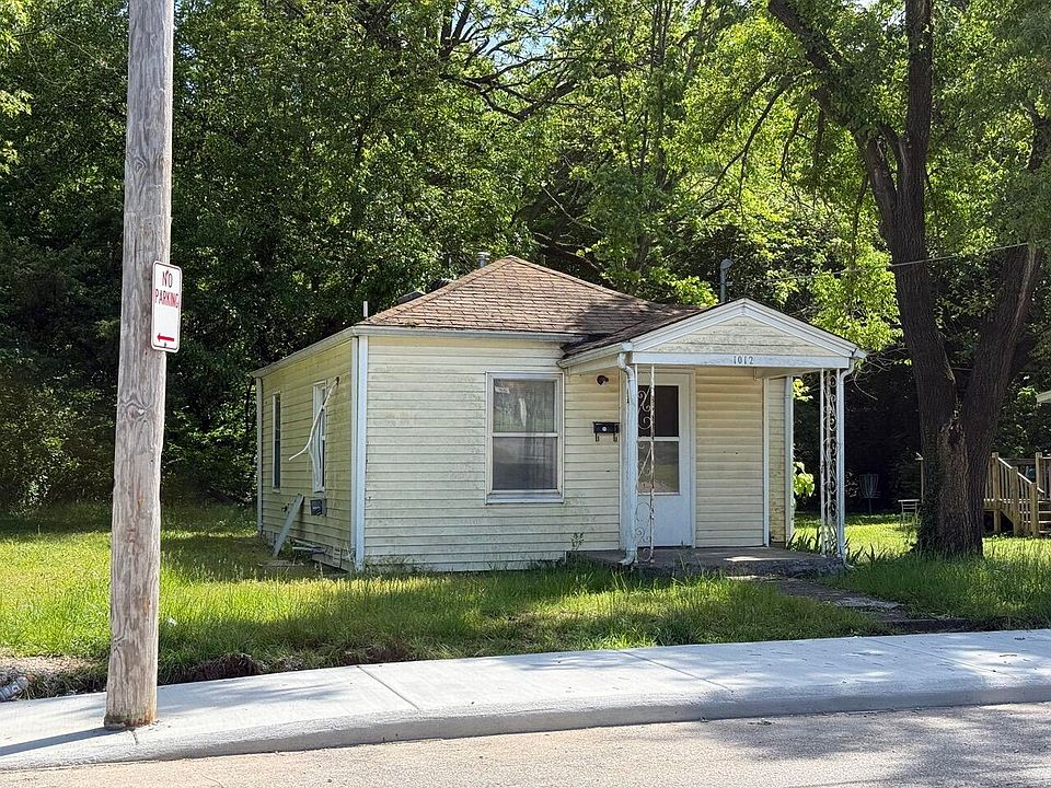1st image of 1012 W Nichols Street