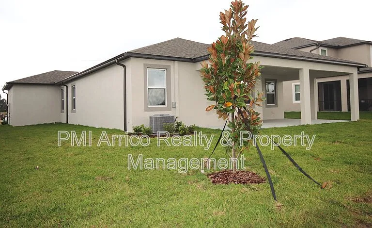 11415 Acacia Grove Ln — Photo 3