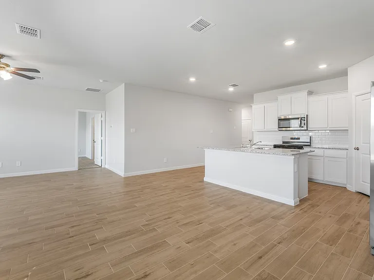 110 Daffodil Ln — Photo 11