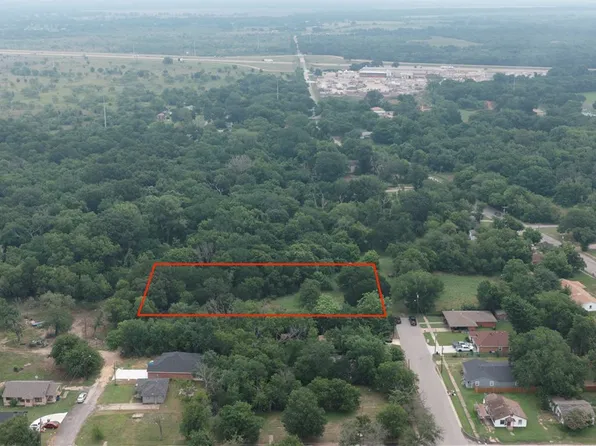 1420 E 4th Ave, Corsicana, TX 75110