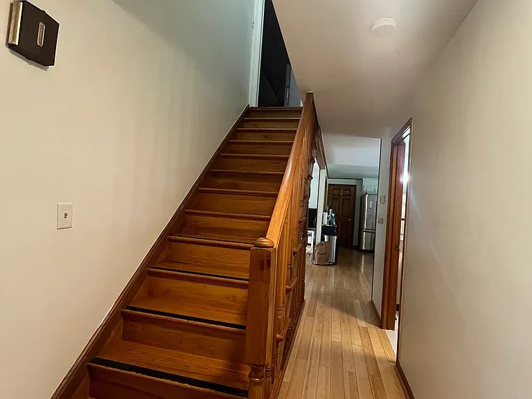 23 Hampshire Dr — Photo 17
