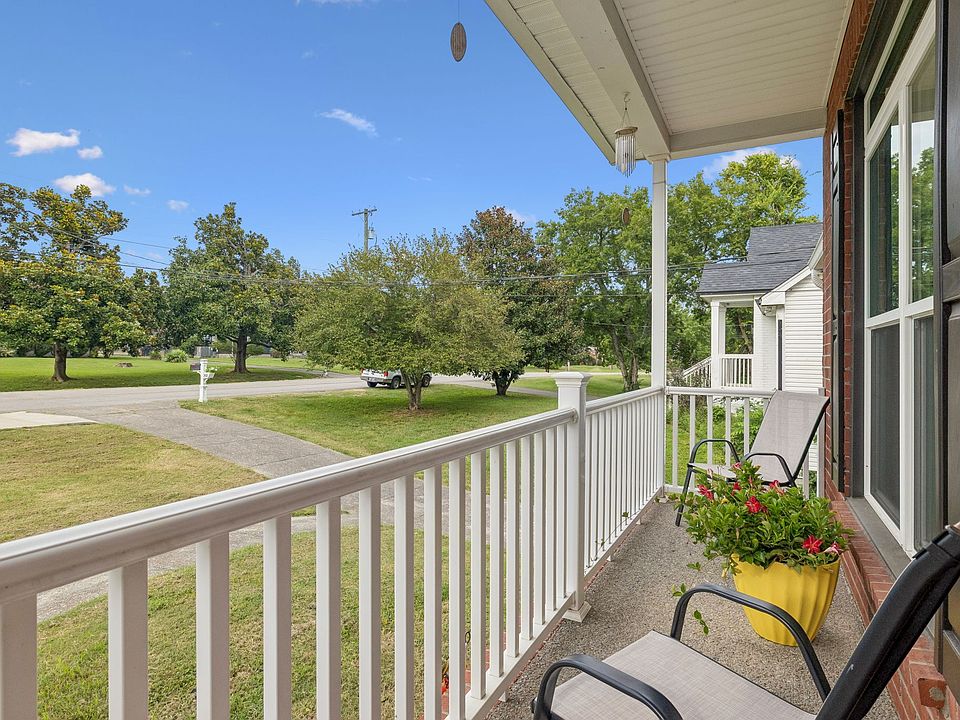 1st image of 2601 Woodberry Dr