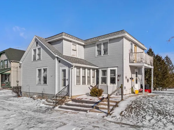 1129 S 20th STREET, Manitowoc, WI 54220