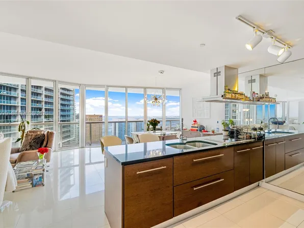495 Brickell Ave APT 4704, Miami, FL 33131