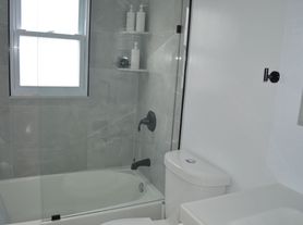 306 Woodcliff Ave, North Bergen, NJ