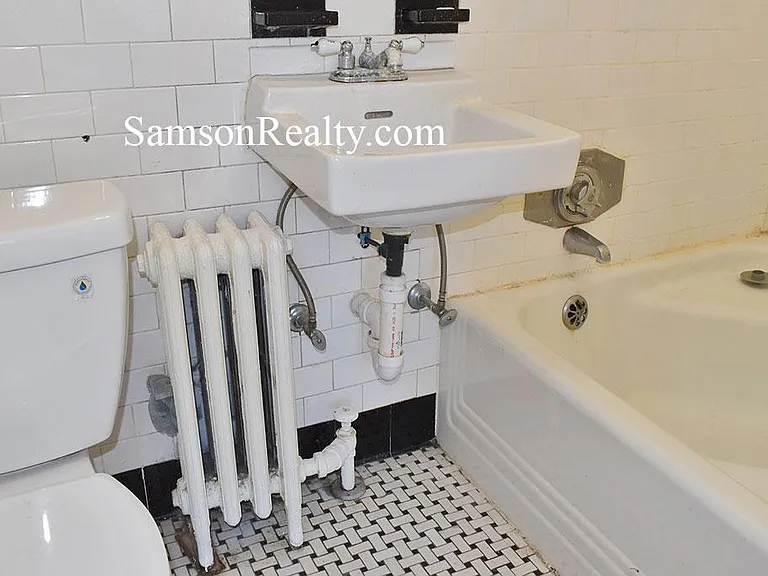 257 Gano St #8 — Photo 8