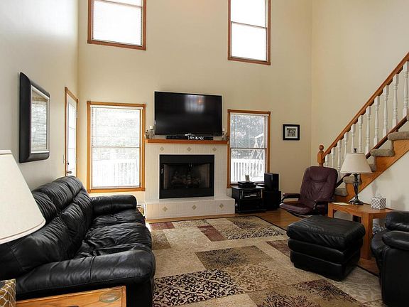 5th image of 2768 Gullmont Dr SW