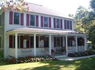 744 Old Barnstable Rd, Mashpee, MA 02649