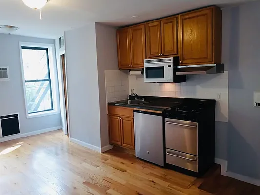 Rented by The Gonzalez Property Group LLC | media 17