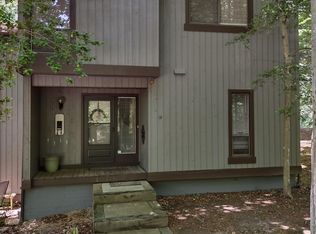 9313 Groundhog Dr, North Chesterfield, VA 23235