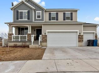 31 W Paper Bark St, Vineyard, UT 84059