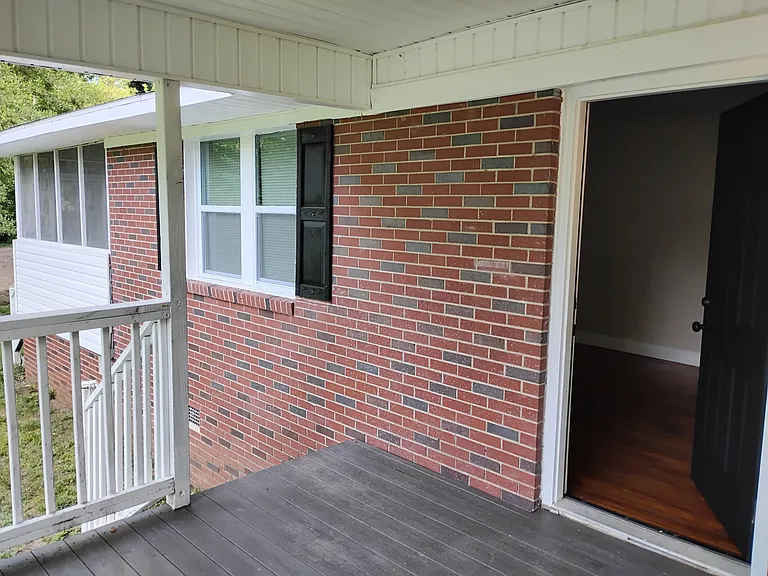 244 Parker Dr — Photo 20