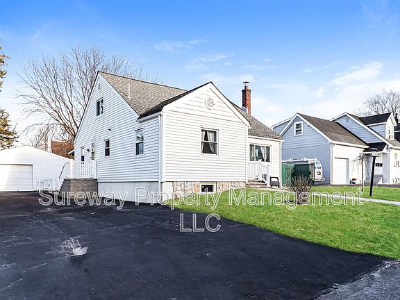 2nd image of 1097 Richardson Ave