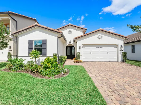 8860 Grand Prix Lane, Boynton Beach, FL 33472