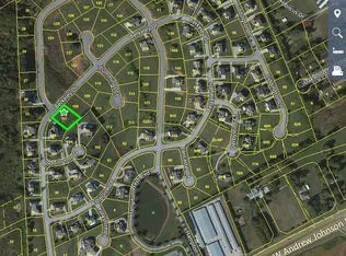 719 Berkeley Dr, Morristown, TN 37814