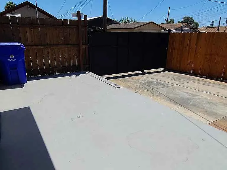 3133 Clay Ave #B-1 — Photo 8