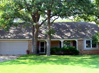 1109 E 11th St, Edmond, OK 73034
