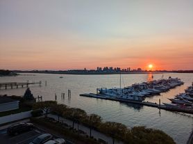 550 Pleasant St, Winthrop, MA