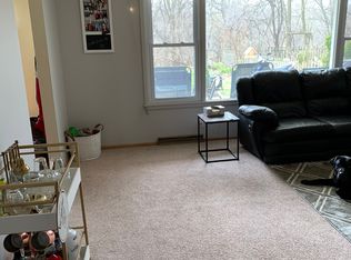 8441 Kenyon Ave, Wauwatosa, WI 53226