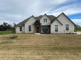 472 Red Bird Dr, Springtown, TX 76082